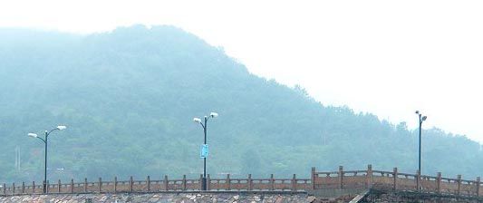 太行平湖(hú)大(da)壩石欄杆