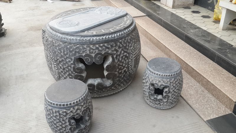 仿古(gu)石桌