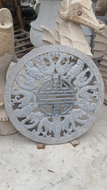 石材(cai)镂空雕花(huā)
